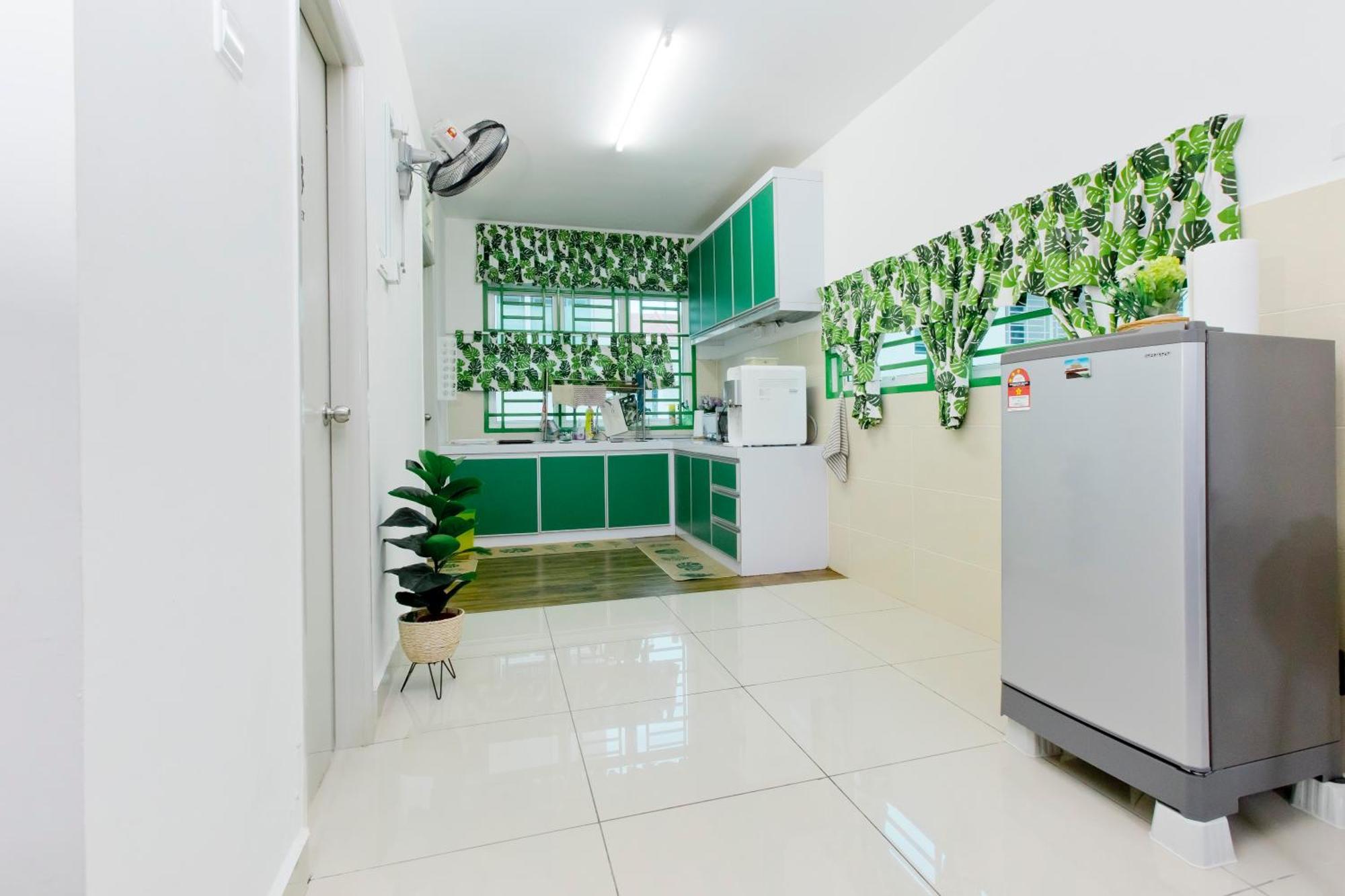 הוילה קוטה טינגי Desaru 16Pax Family With Private Mini Pool & Jacuzzi מראה חיצוני תמונה