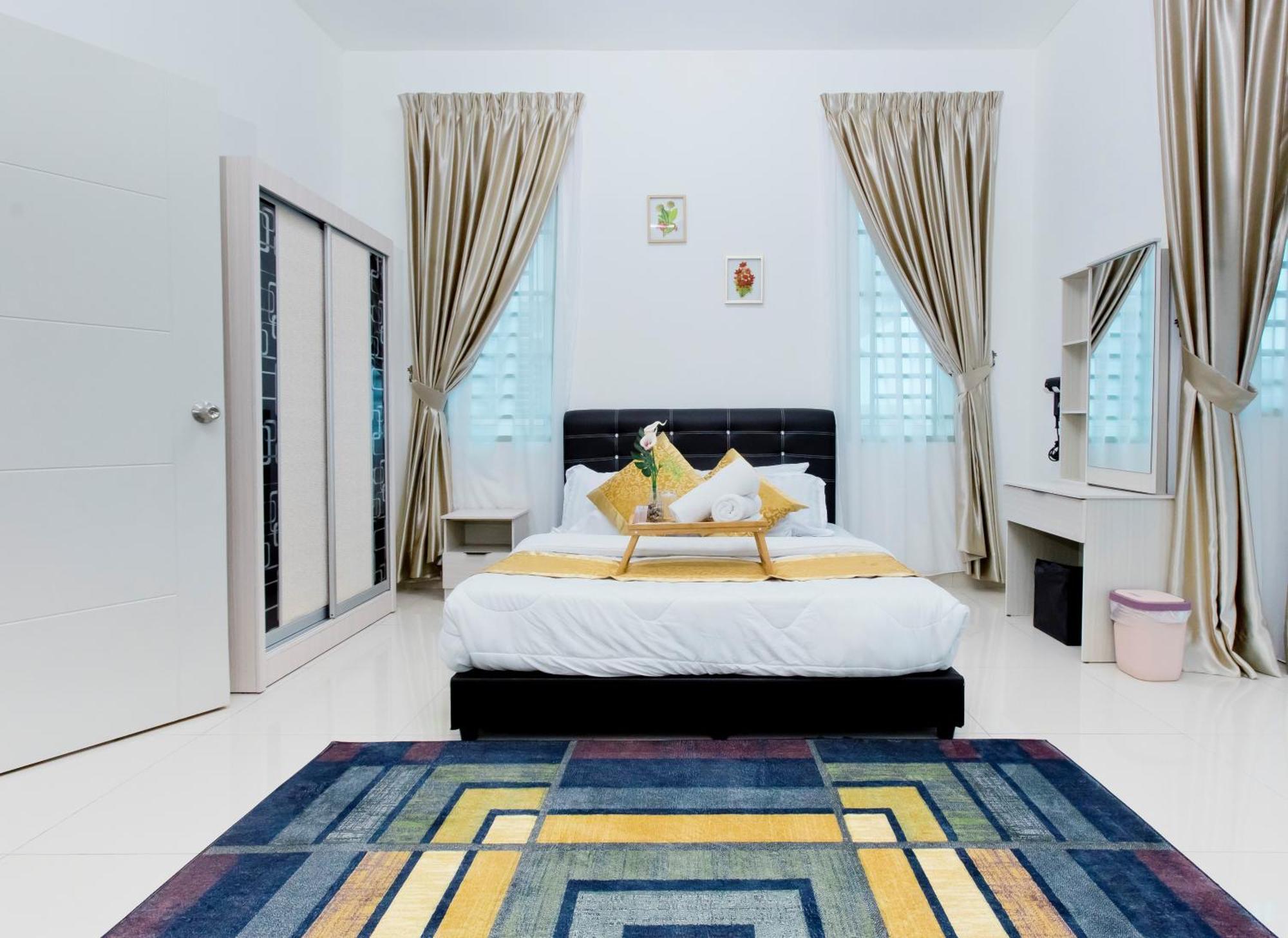 הוילה קוטה טינגי Desaru 16Pax Family With Private Mini Pool & Jacuzzi מראה חיצוני תמונה